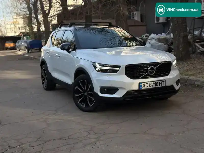 Volvo XC40 2020, фото з оголошення 1 з 21, VIN YV1XZ72VCL2291766