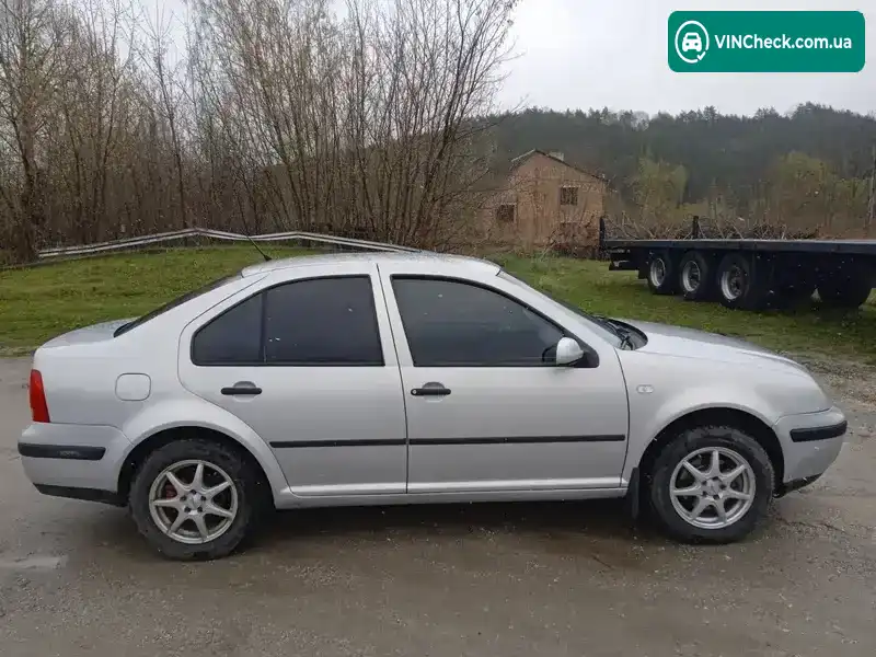 Volkswagen Bora 2000, фото з оголошення 1 з 21, VIN WVWZZZ1JZYW633667