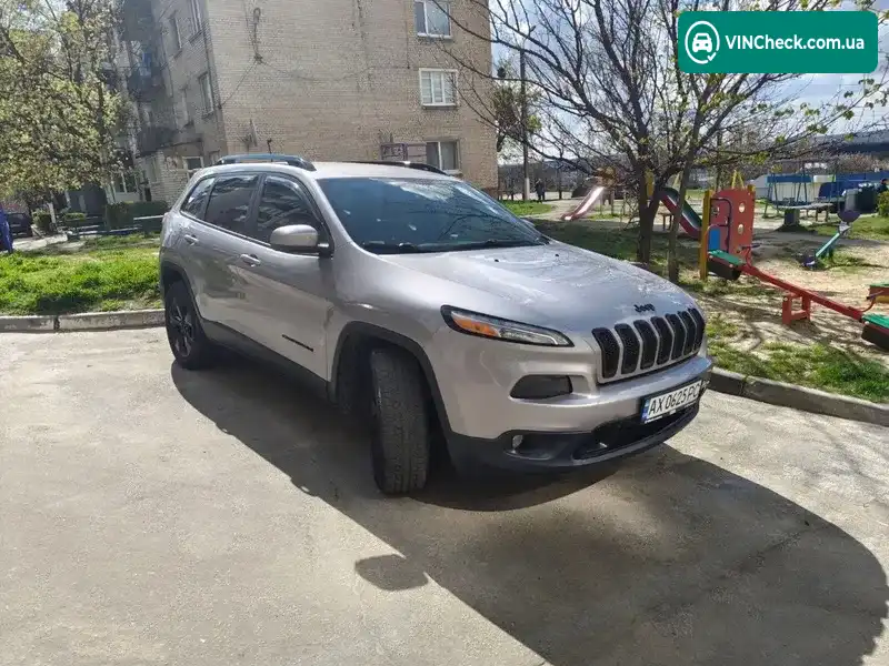 Jeep Cherokee 2017, фото з оголошення 1 з 18, VIN 1C4PJMCB8JD531084