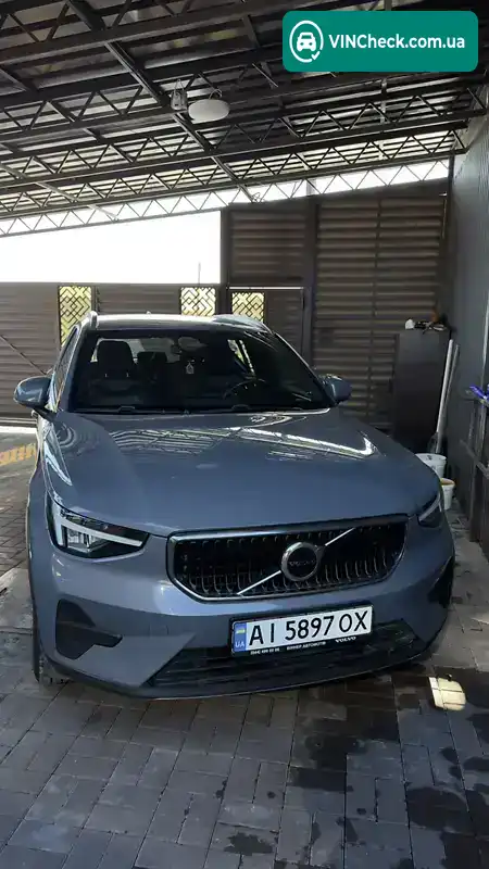 Volvo XC40 2022, фото з оголошення 1 з 21, VIN YV1XZK7VXP2003238