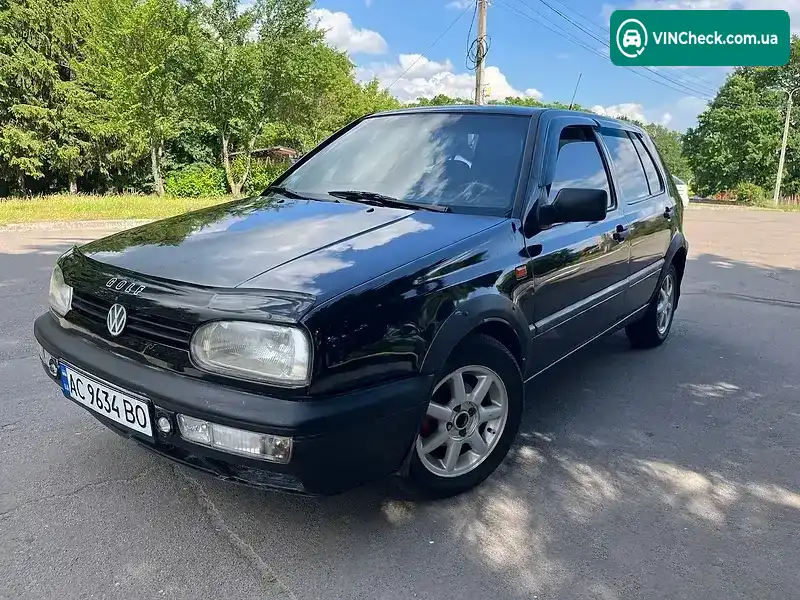 Volkswagen Golf 1995, фото з оголошення 1 з 9, VIN WVWZZZ1HZSW535276