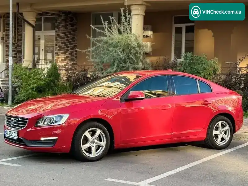 Volvo S60 2015, фото з оголошення 2 з 11, VIN YV1FS31A0F1362872