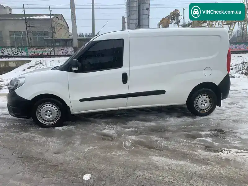 Fiat Doblo 2016, фото з оголошення 2 з 8, VIN ZFA26300006C79255