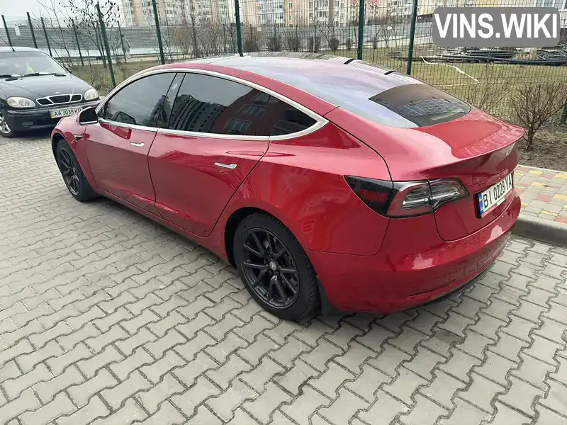 Tesla Model 3 2018, фото з оголошення 2 з 12, VIN 5YJ3E1EA1JF022128