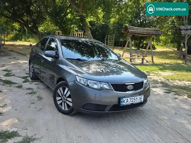 Kia Forte 2012, фото з оголошення 1 з 20, VIN KNAFU4A26D5697041