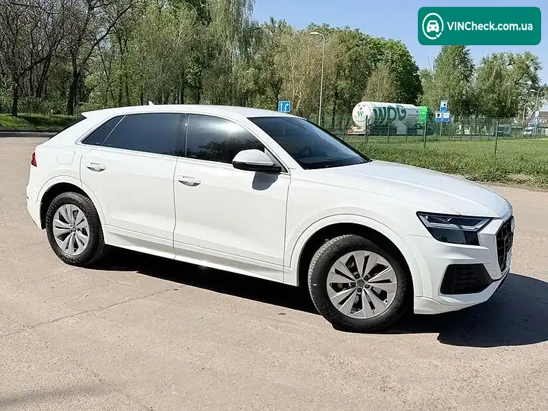 Audi Q8 2019, фото з оголошення 2 з 16, VIN WAUZZZF17KD026413