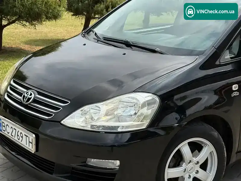 Toyota Avensis Verso 2005, фото з оголошення 2 з 21, VIN JTEGG22B900019436