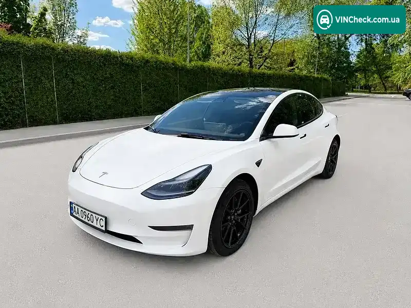 Tesla Model 3 2022, фото з оголошення 1 з 13, VIN 5YJ3E1EB5NF361778