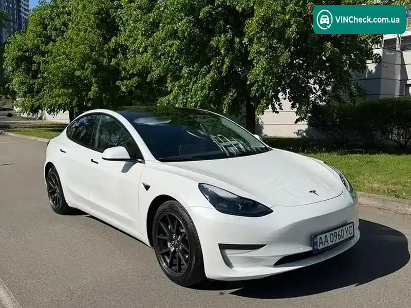 Tesla Model 3 2022, фото з оголошення 2 з 13, VIN 5YJ3E1EB5NF361778