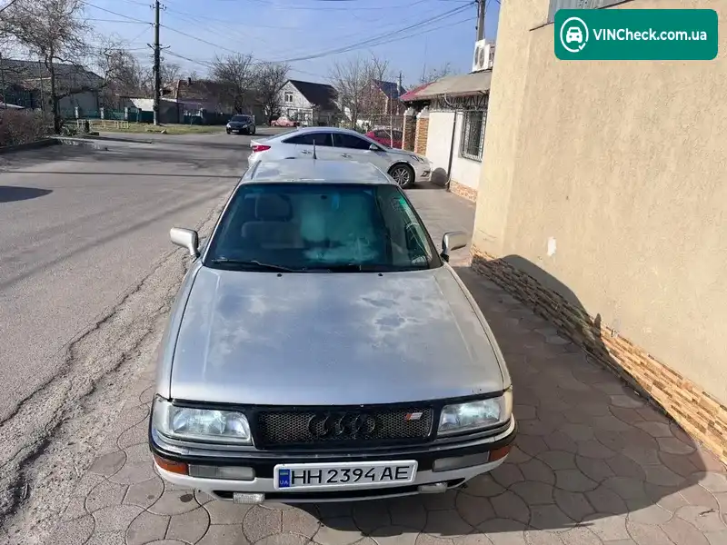 Audi 90 1988, фото з оголошення 1 з 8, VIN WAUZZZ89ZJA309306