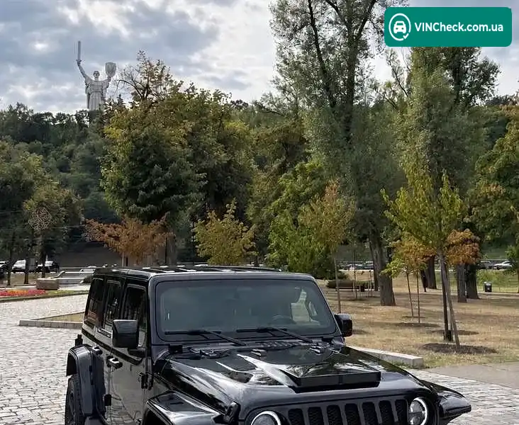 Jeep Wrangler 2018, фото з оголошення 1 з 11, VIN 1C4HJXEN3JW236296