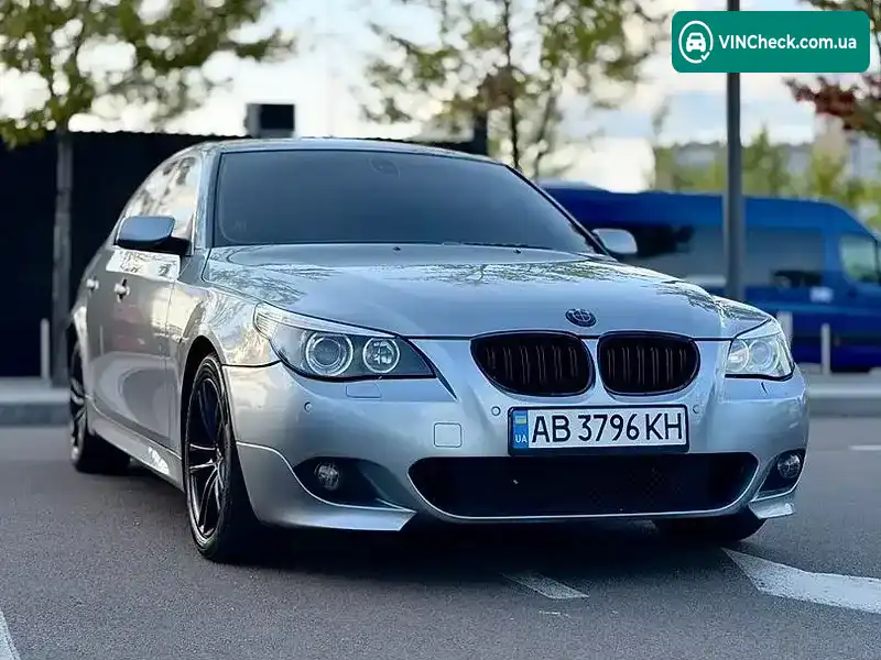 BMW 5 Series 2003, фото з оголошення 1 з 20, VIN WBANC71050B627864