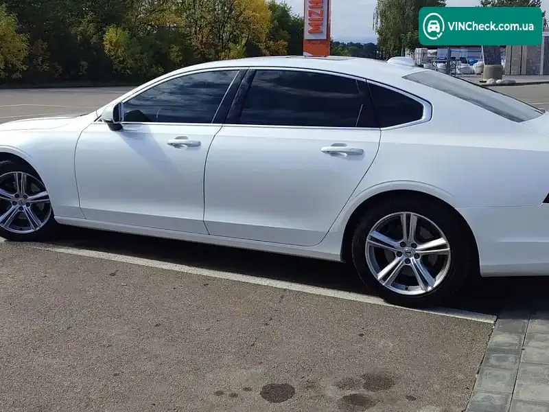 Volvo S90 2018, фото з оголошення 2 з 20, VIN LVY102AK5JP048983