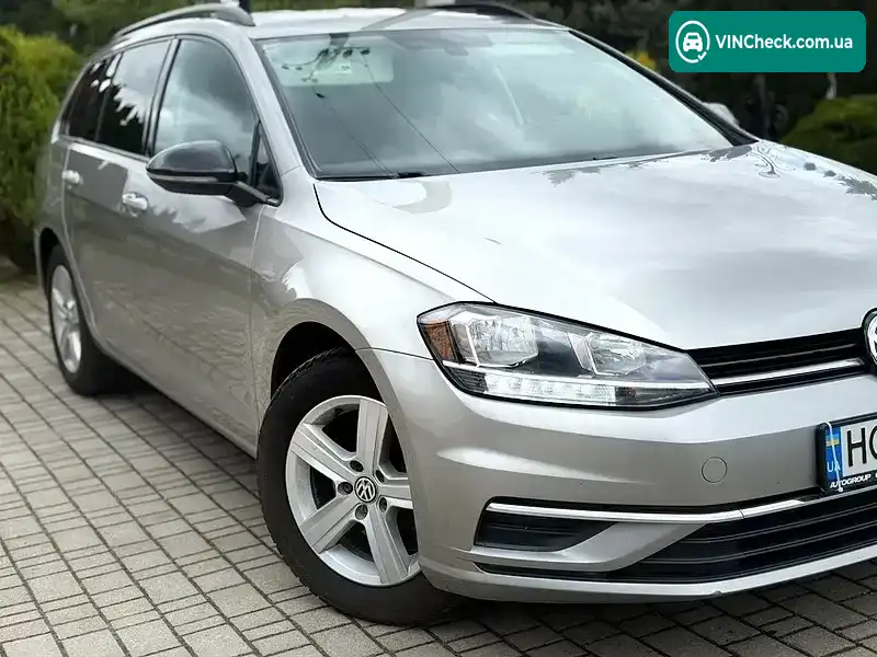 Volkswagen Golf 2019, фото з оголошення 2 з 21, VIN 3VW117AU3KM515258
