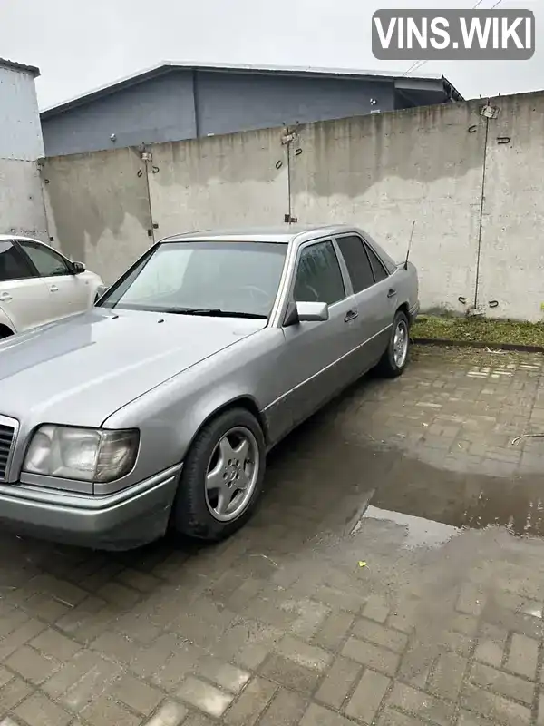 Mercedes-Benz E-Class 1993, фото з оголошення 1 з 9, VIN WDB1241261C021611