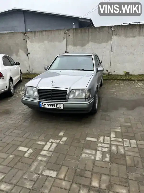 Mercedes-Benz E-Class 1993, фото з оголошення 2 з 9, VIN WDB1241261C021611