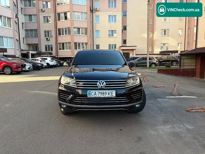 Volkswagen Touareg 2015, фото з оголошення 2 з 20, VIN WVGZZZ7PZFD024266