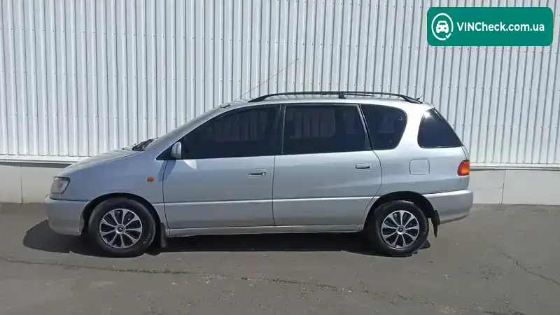 Toyota Picnic 1999, фото з оголошення 2 з 19, VIN JT172SM1000175169
