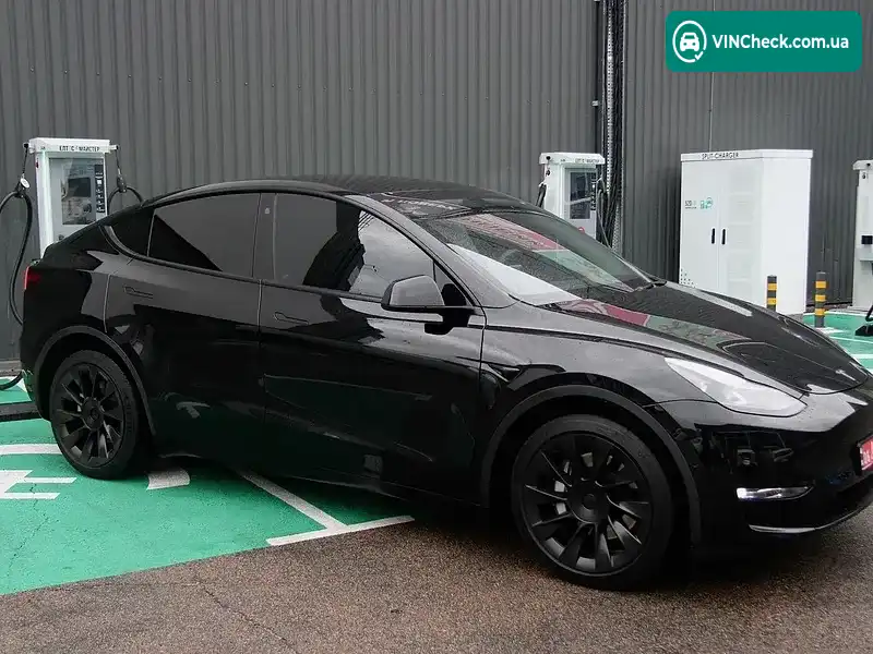 Tesla Model Y 2021, фото з оголошення 1 з 16, VIN 5YJYGDEE1MF161717