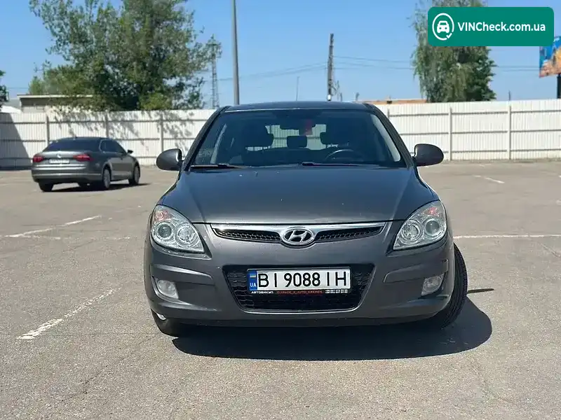 Hyundai i30 2008, фото з оголошення 2 з 14, VIN KMHDC51DP8U100934