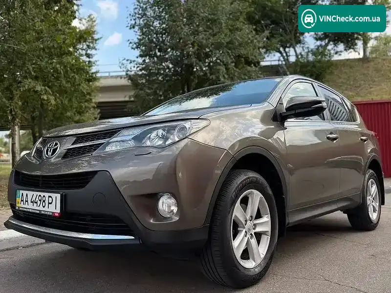 Toyota RAV4 2013, фото з оголошення 1 з 20, VIN JTMDAREV40D033079