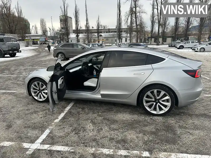 Tesla Model 3 2018, фото з оголошення 2 з 21, VIN 5YJ3E1EBXJF097287