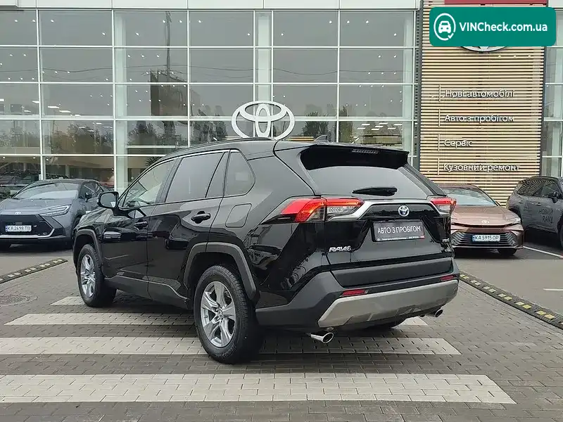 Toyota RAV4 2023, фото з оголошення 2 з 10, VIN JTMW73FV50D130097