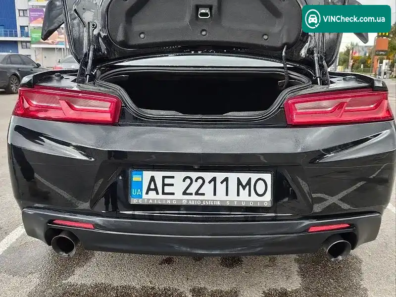 Chevrolet Camaro 2017, фото з оголошення 2 з 10, VIN 1G1FB1RX4H0215539