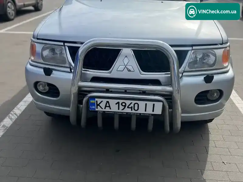 Mitsubishi Pajero 2006, фото з оголошення 1 з 10, VIN JMB0RF9606J001074
