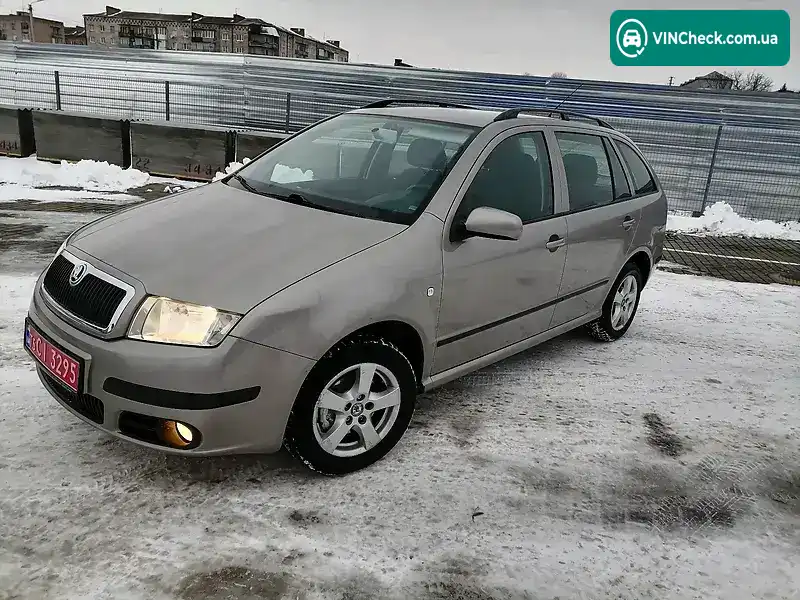 Skoda Fabia 2007, фото з оголошення 2 з 20, VIN TMBHX26Y974199141