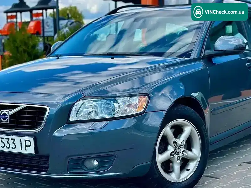 Volvo V50 2009, фото з оголошення 2 з 20, VIN YV1MW7551A2522728