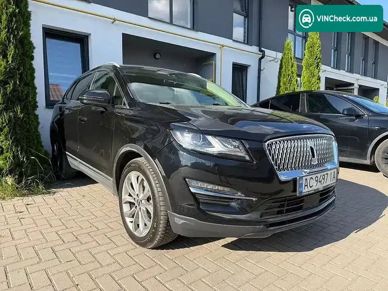 Lincoln MKC 2018, фото з оголошення 1 з 14, VIN 5LMCJ2C98KUL16895