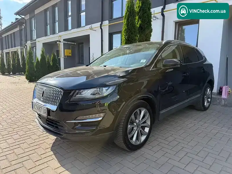 Lincoln MKC 2018, фото з оголошення 2 з 14, VIN 5LMCJ2C98KUL16895