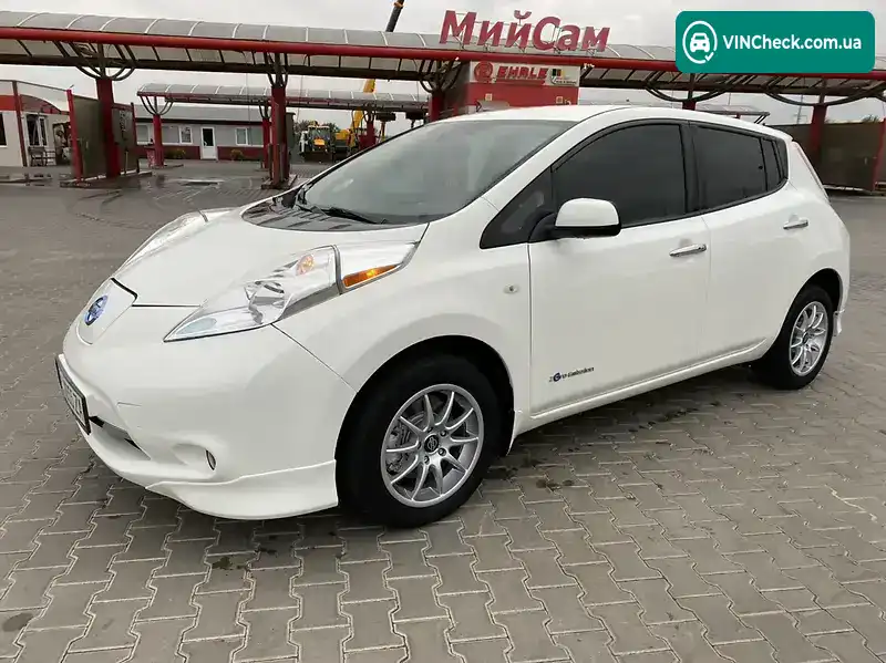 Nissan Leaf 2017, фото з оголошення 2 з 20, VIN 1N4BZ0CP8HC304894