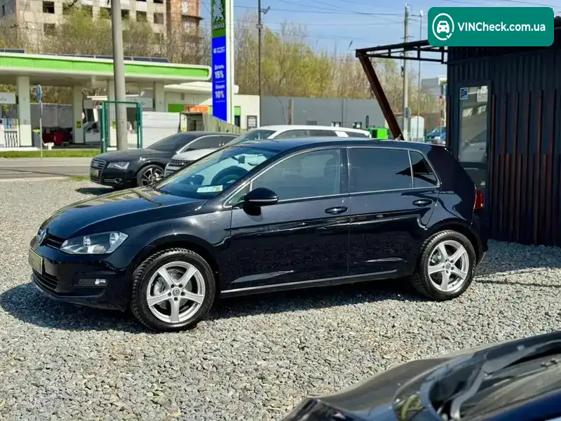 Volkswagen Golf 2017, фото з оголошення 1 з 20, VIN WVWZZZAUZHP072877