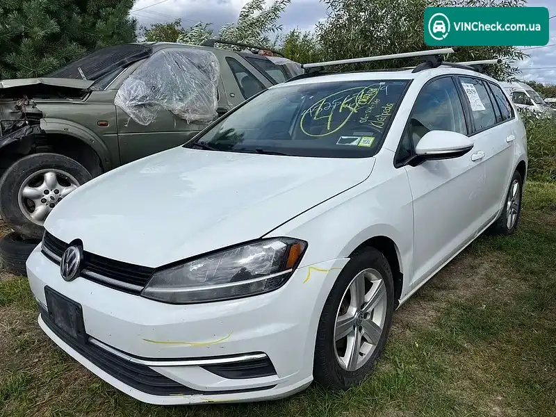 Volkswagen Golf 2018, фото з оголошення 1 з 8, VIN 3VWD17AU8JM762366