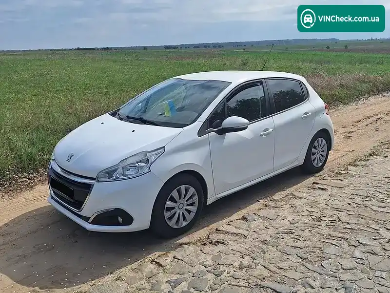 Peugeot 208 2016, фото з оголошення 1 з 17, VIN VF3CCBHW6GT021784