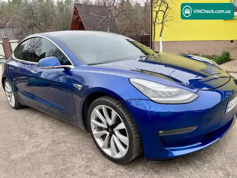 Tesla Model 3 2020, фото з оголошення 2 з 21, VIN 5YJ3E1EA1LF744069