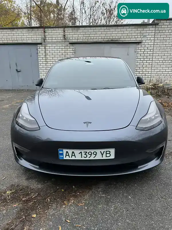 Tesla Model 3 2018, фото з оголошення 2 з 21, VIN 5YJ3E1EB5JF119423