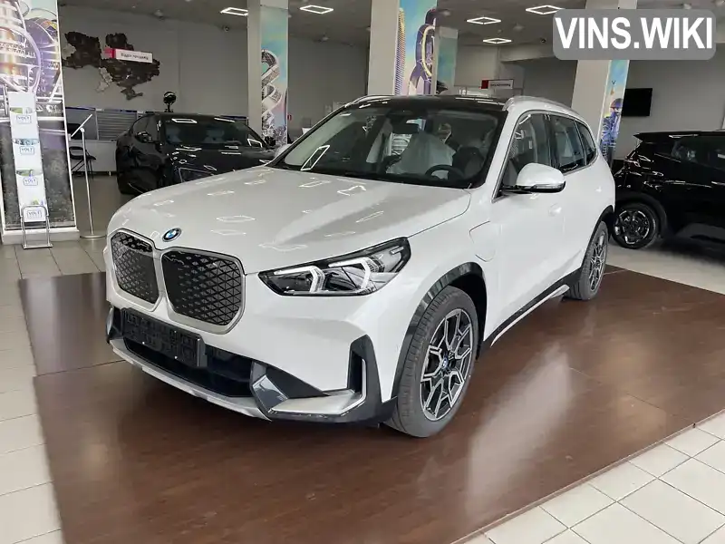 BMW iX1 2024, фото з оголошення 1 з 21, VIN LBV51FX05SM980006
