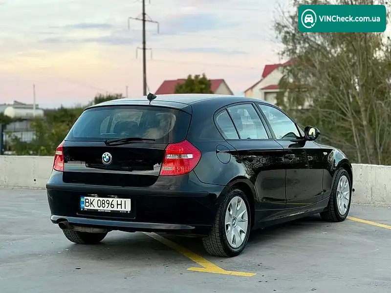 BMW 1 Series 2010, фото з оголошення 2 з 20, VIN WBAUH31040E407765