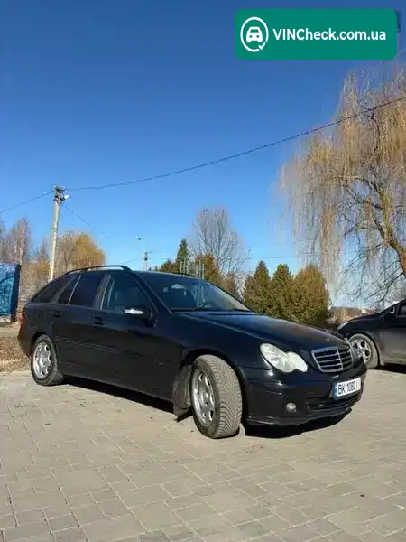 Mercedes-Benz C-Class 2004, фото з оголошення 2 з 21, VIN WDB2032071F660975