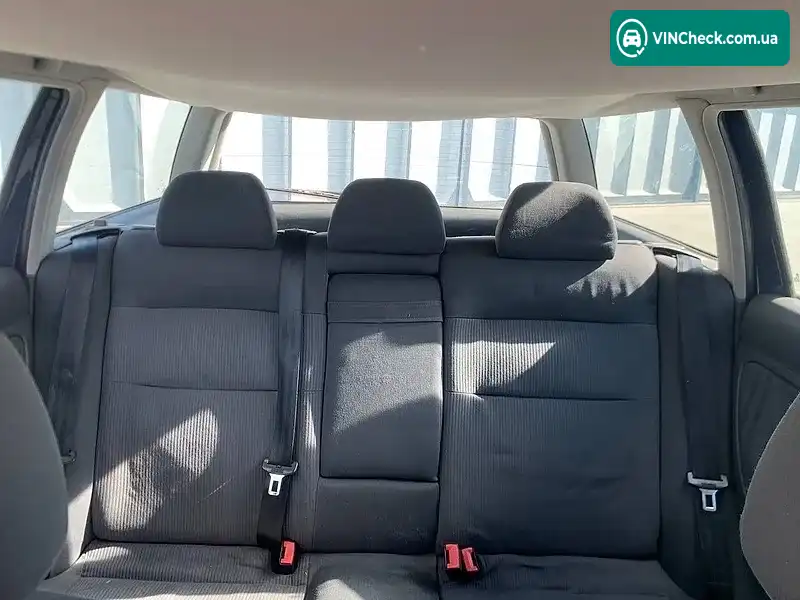Volkswagen Passat 2004, фото з оголошення 2 з 20, VIN WVWZZZ3BZ5E108114