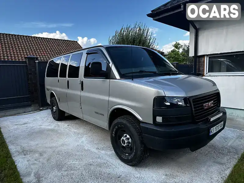 GMC Savana 2005, фото з оголошення 2 з 10, VIN 1GJHG35UX51120751