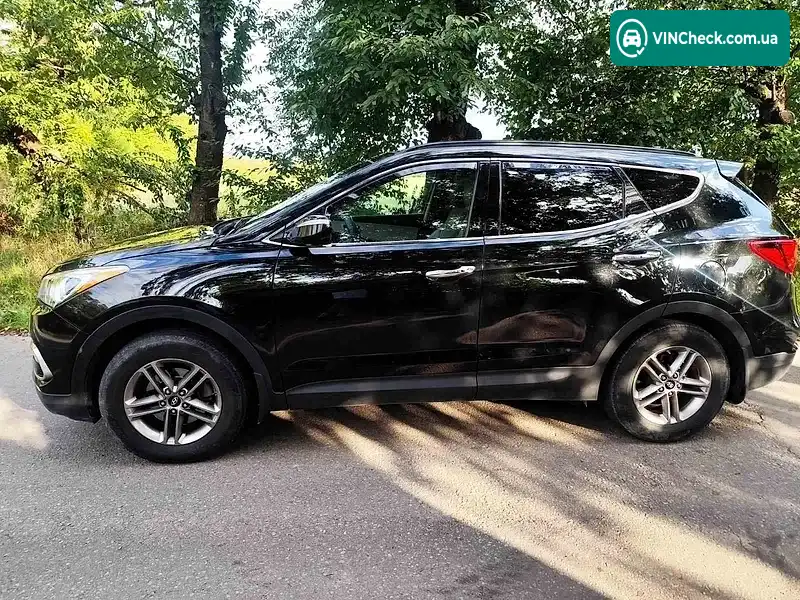 Hyundai Santa FE 2016, фото з оголошення 2 з 17, VIN 5XYZU3LB9HG451413
