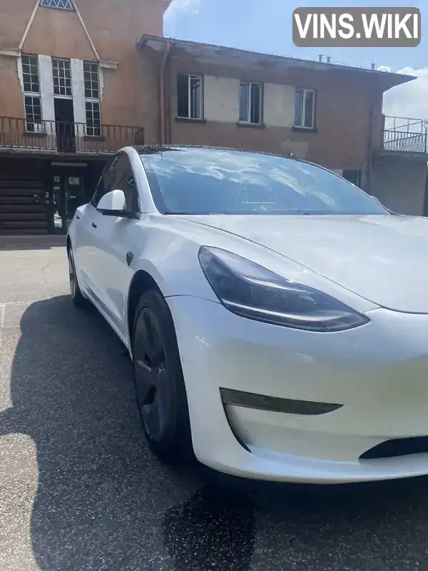 Tesla Model 3 2021, фото з оголошення 1 з 17, VIN 5YJ3E1EAXMF989647