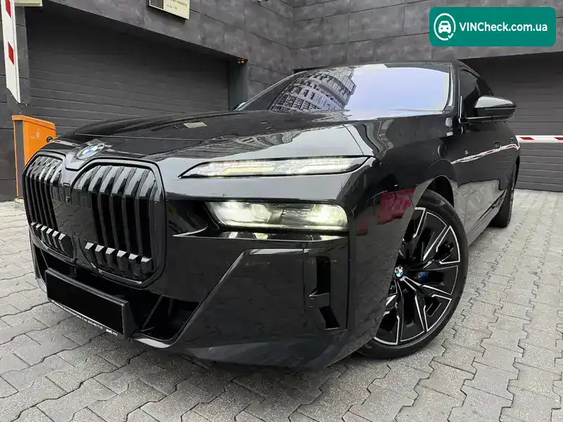 BMW 7 Series 2023, фото з оголошення 1 з 21, VIN WBA21EJ030CN72452