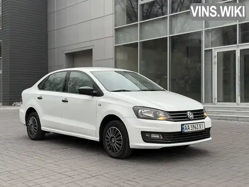 Volkswagen Polo 2018, фото з оголошення 1 з 19, VIN XW8ZZZ61ZKG019874