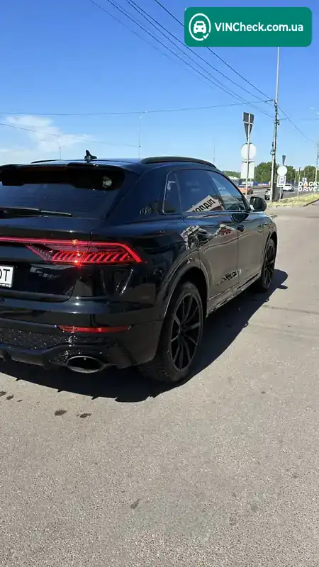 Audi RS Q8 2021, фото з оголошення 2 з 12, VIN WUAZZZF13MD042831