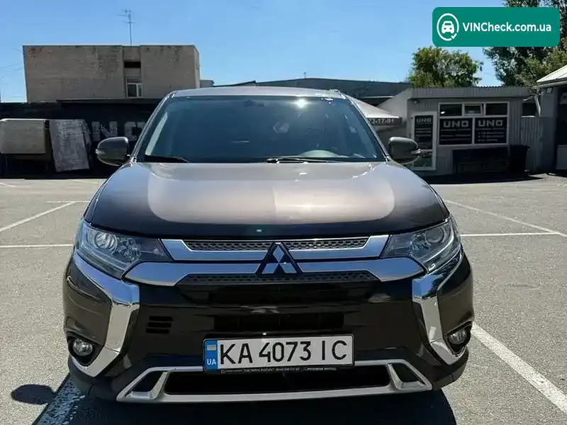 Mitsubishi Outlander 2021, фото з оголошення 1 з 12, VIN JMBXTGF2WLZ002042
